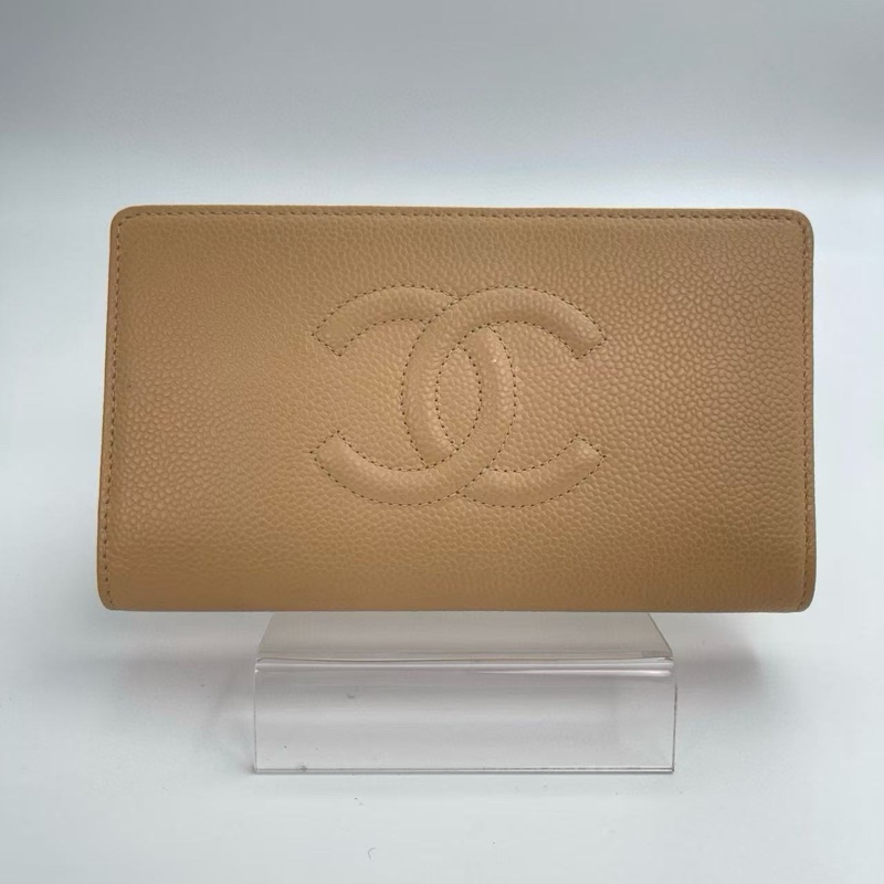「JL精品代購」香奈兒奶茶色牛皮外縫雙c二折長夾-1