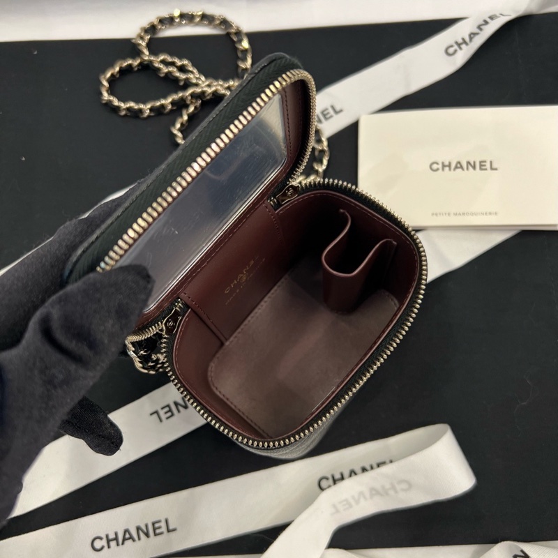 香奈兒 Chanel 24s 小盒子 黑色 金扣 荔枝牛皮 化妝包 鏡子包-5