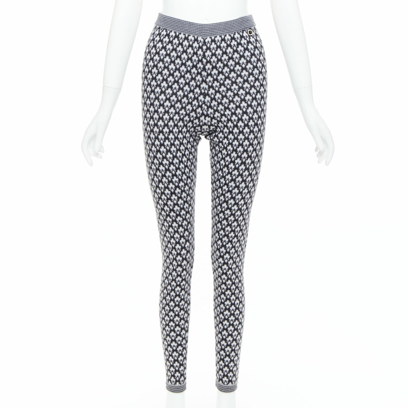 CHANEL 100% cashmere grey CC logo pearl button pattern stretch knit pants FR38 M-0