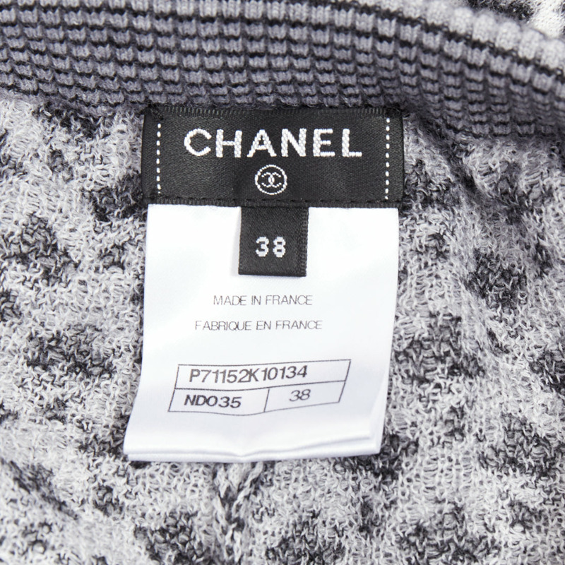 CHANEL 100% cashmere grey CC logo pearl button pattern stretch knit pants FR38 M-7