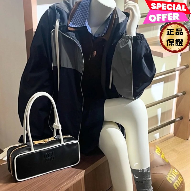 🛫早秋當季新品🛬Miu Miu 5BB173 小牛皮 Beau 保齡球包  黑白色-0