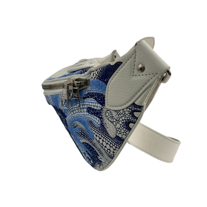 △ Louis Vuitton 路易威登 White Calfskin Monogram LV x YK Maxi Bum Bag M21680 白色小牛皮經典老花草間彌生聯名護心袋 - 257014599-2