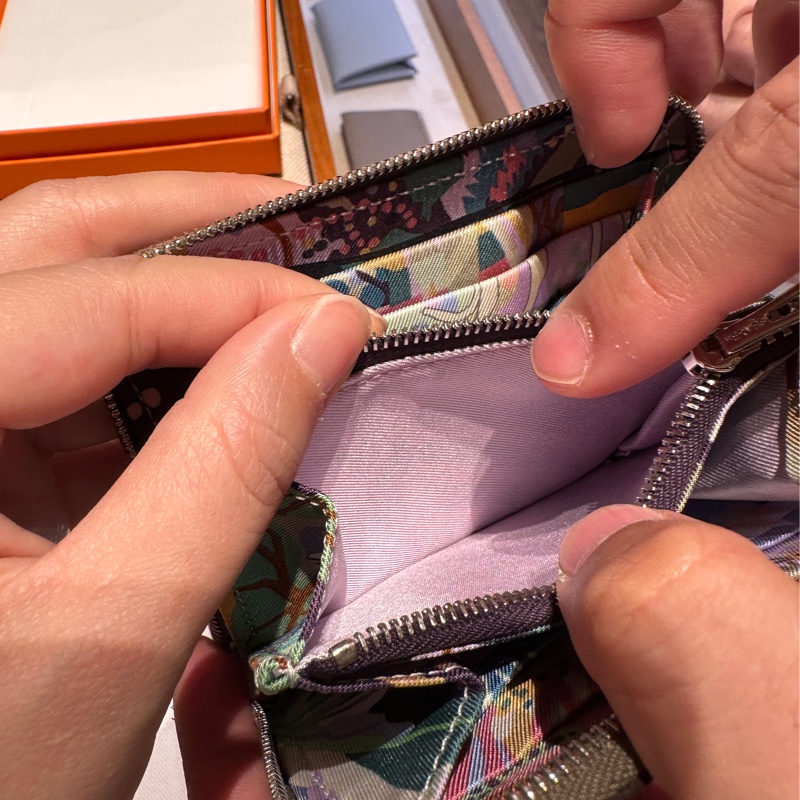 (降價）愛馬仕 絲巾短夾 大象灰epsom 自由之城-3