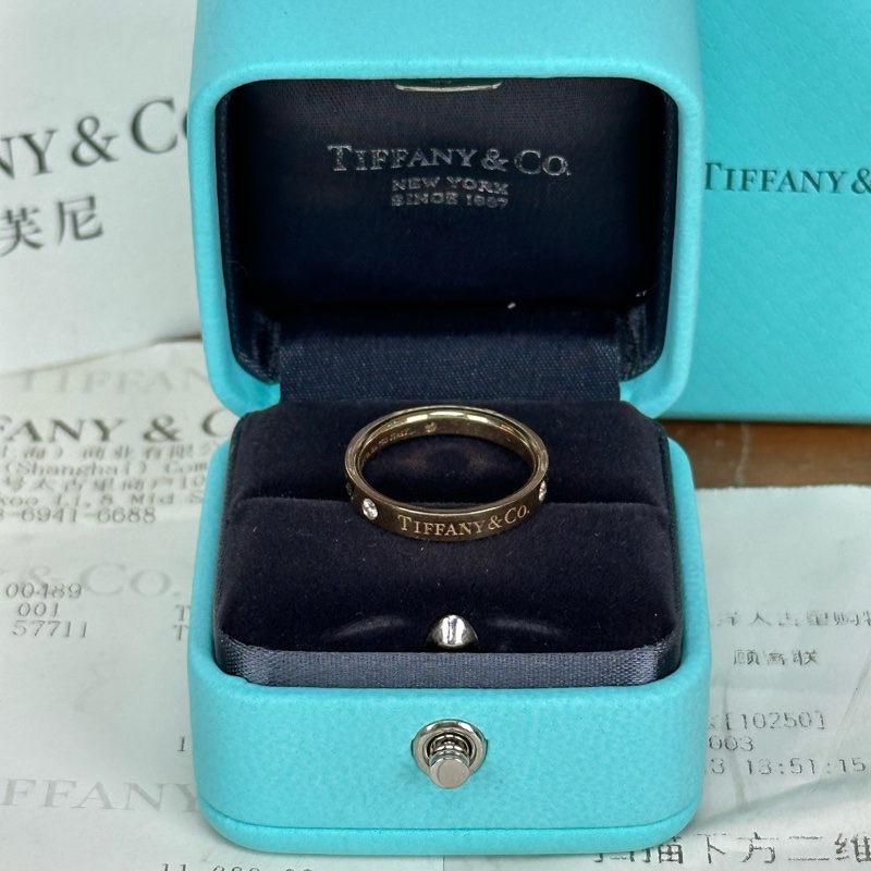 蒂芙尼Tiffany & Co系列寬版玫瑰金三鑽3鑽戒指歐碼50號 港碼11號-0