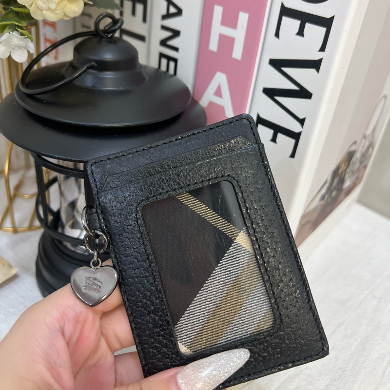 Burberry 荔枝紋皮革 金屬心形卡夾-5