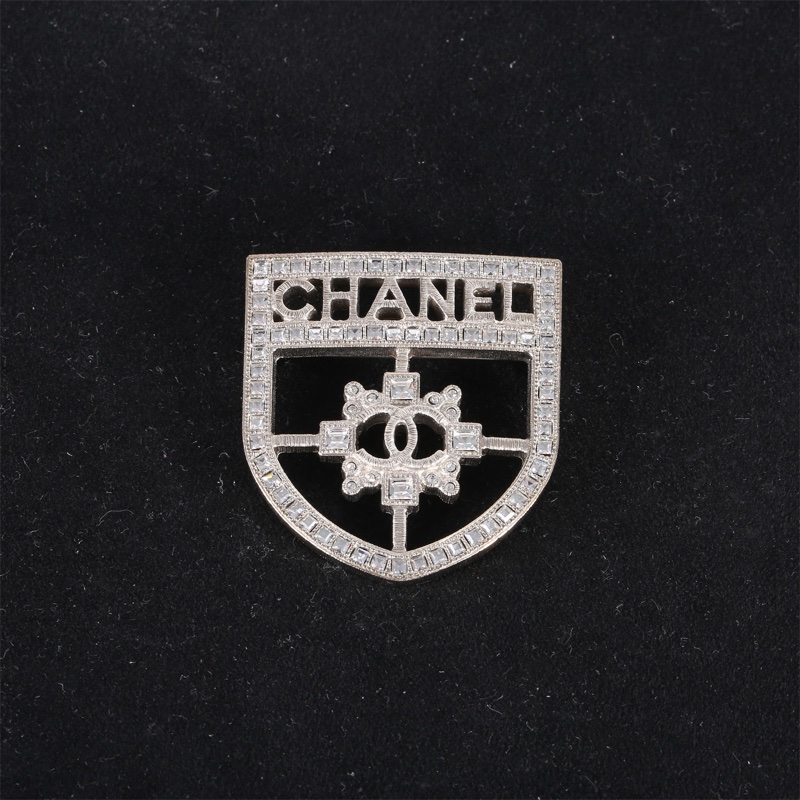 CHANEL(香奈兒) 合金 15B 盾牌鑲鑽 胸針-0