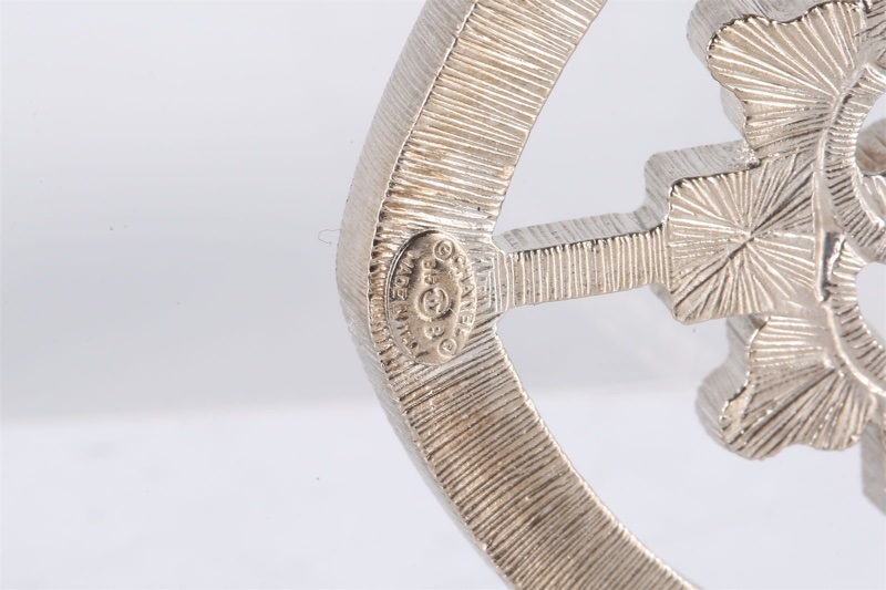 CHANEL(香奈兒) 合金 15B 盾牌鑲鑽 胸針-6