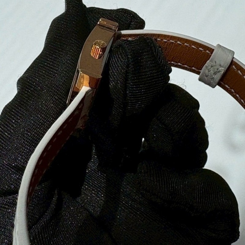 Hermes 白鱷魚錶帶金H面11點鑽女錶-6