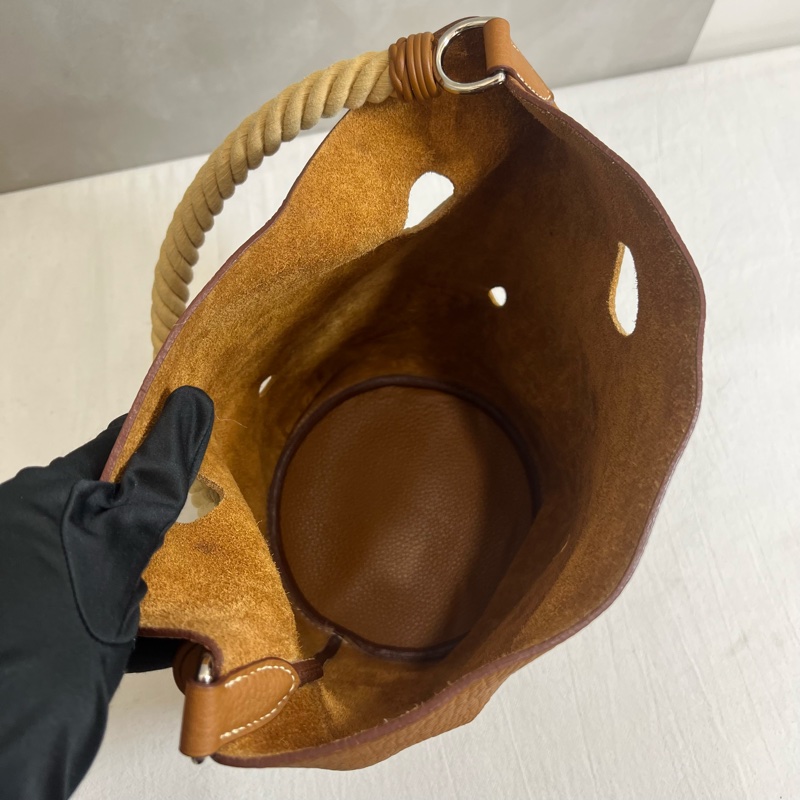 愛馬仕 超稀有破洞水桶包-3