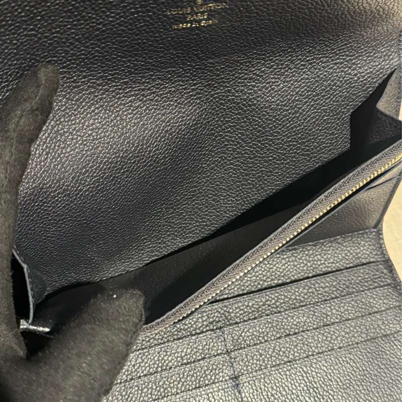 Louis Vuitton小牛皮長夾-10