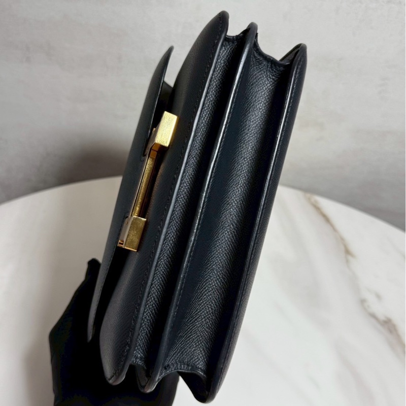 Hermes 康康24 黑金 近全新 附贈鑑定書-9