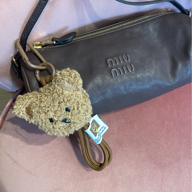 Miu miu 深咖啡 棕色鉛筆袋包 腋下包 化妝包 筆筒包-2