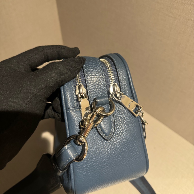 COACH 雙層相機包-12