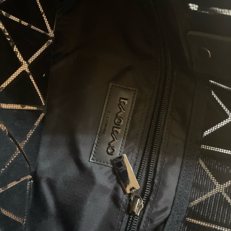 ISSEY MIYAKE 三宅一生 BAOBAO-8