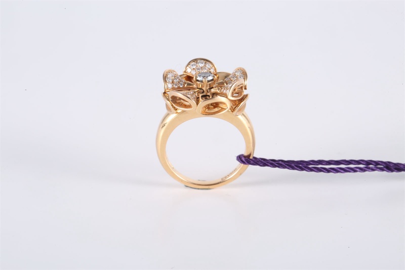 BVLGARI(寶格麗) 18K玫瑰金 鑽石 玫瑰金 diva dream 多扇子半鑽戒指 fiorever 詠綻花 18K-1