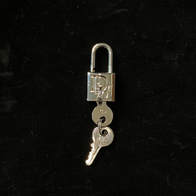 DIOR 龐克風掛鎖手鍊-4