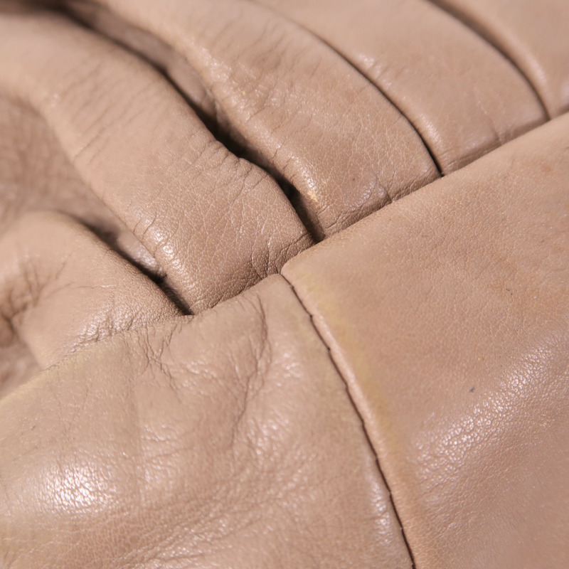 Miu Miu 牛皮皮革2 Way Shoulder金扣手挽肩背兩用袋-11