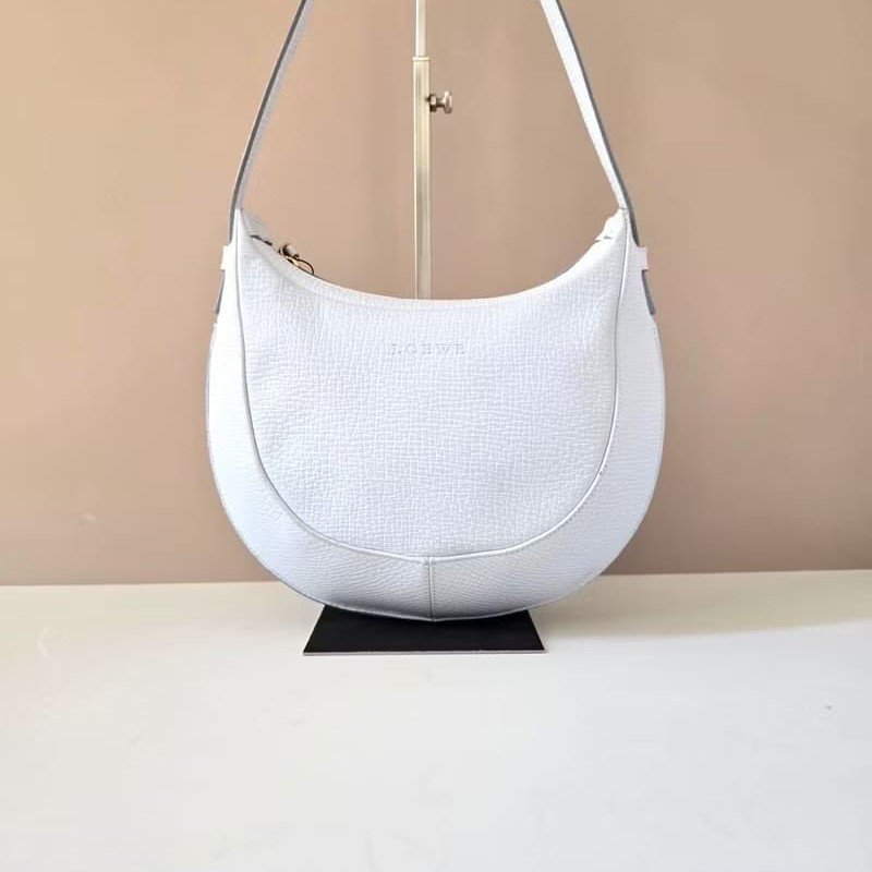 【LA LUNE】稀有中古包 Loewe淺藍半月復古包 皮革腋下包 側背包 單肩包 古董-0