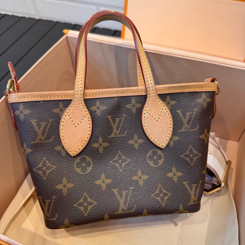 LV Neverfull BB-3