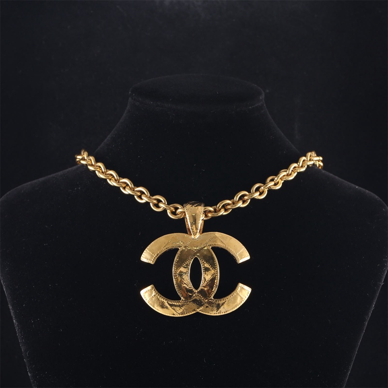 CHANEL(香奈兒)  合金 94P 香奈兒立體logo長項鏈 毛衣鏈-0