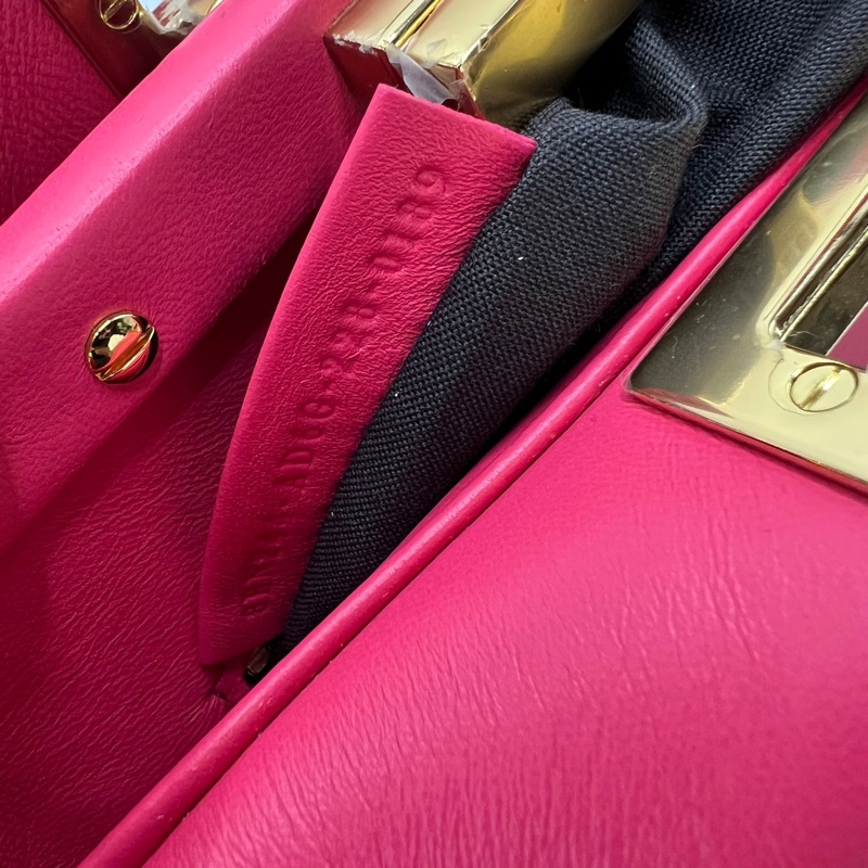 FENDI MINI PEEKABOO-4