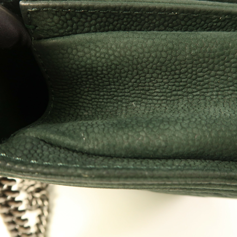 CHANEL 牛皮皮革Boy Chanel 30鏈帶肩背袋-16