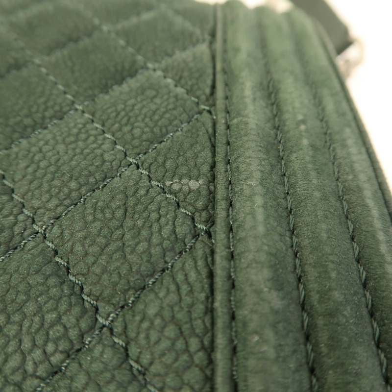 CHANEL 牛皮皮革Boy Chanel 30鏈帶肩背袋-18