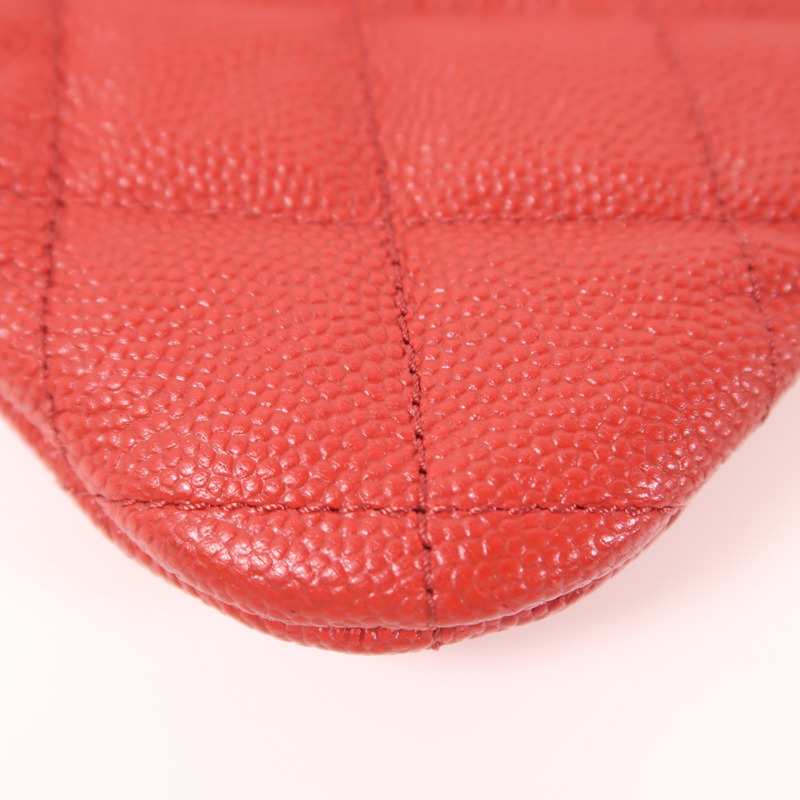 CHANEL 牛皮皮革Clutch金扣手拿包-10