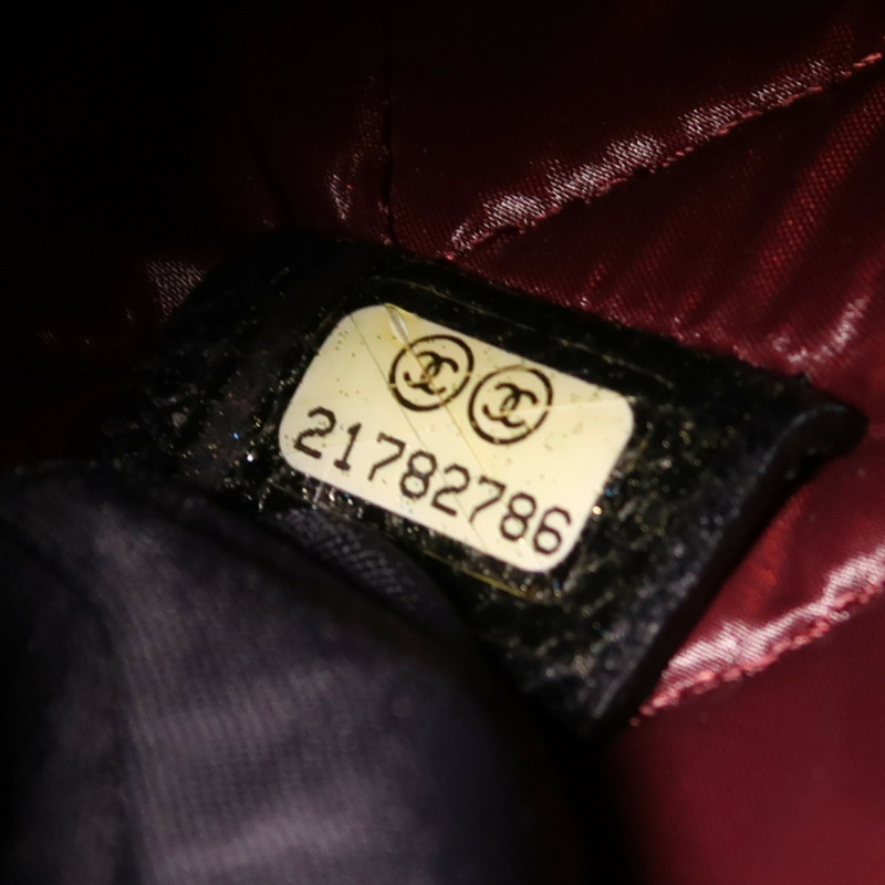 CHANEL 牛皮皮革Classic Zipped Pouch銀扣手拿包-6