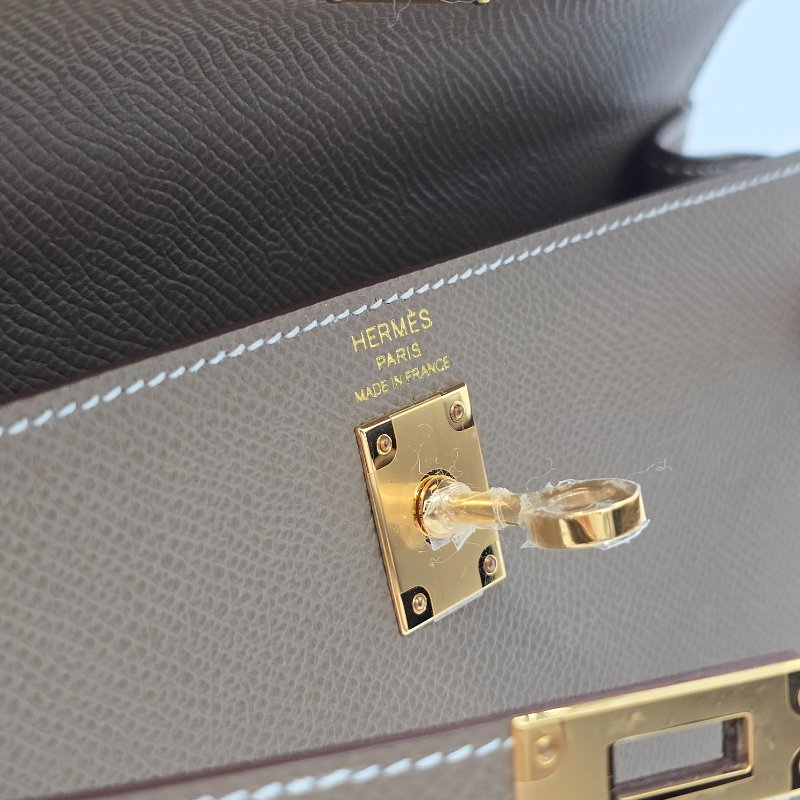 (全新♥️配件全都有) 愛馬仕 HERMES KELLY25 凱莉包25 KL25 W刻 大象灰KELLY25 EPSOM (防塵袋/原廠盒子/鎖組/購買證明)-4