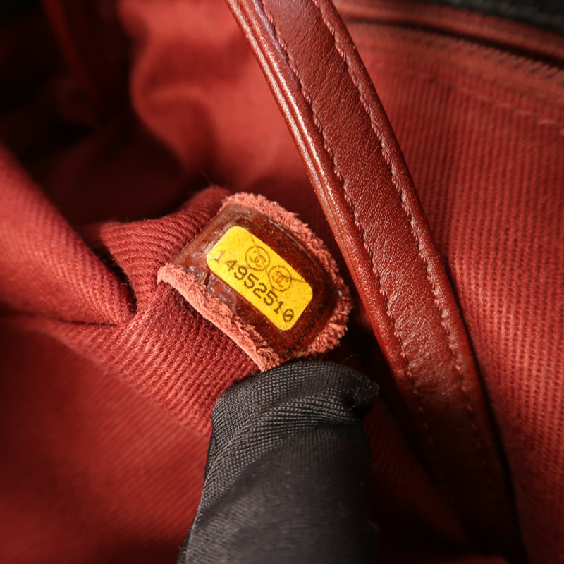 CHANEL 牛皮皮革Chain Shoulder銀扣鏈帶肩背袋-8