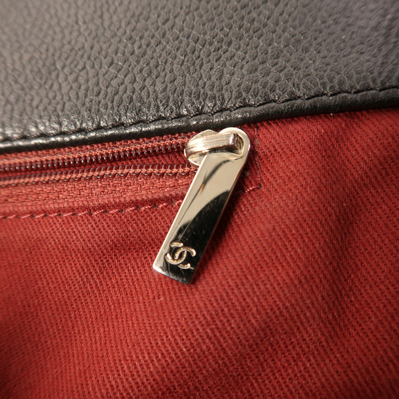 CHANEL 牛皮皮革Chain Shoulder銀扣鏈帶肩背袋-10