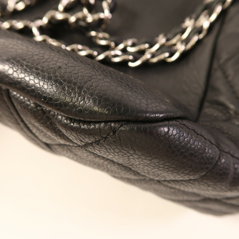 CHANEL 牛皮皮革Chain Shoulder銀扣鏈帶肩背袋-13