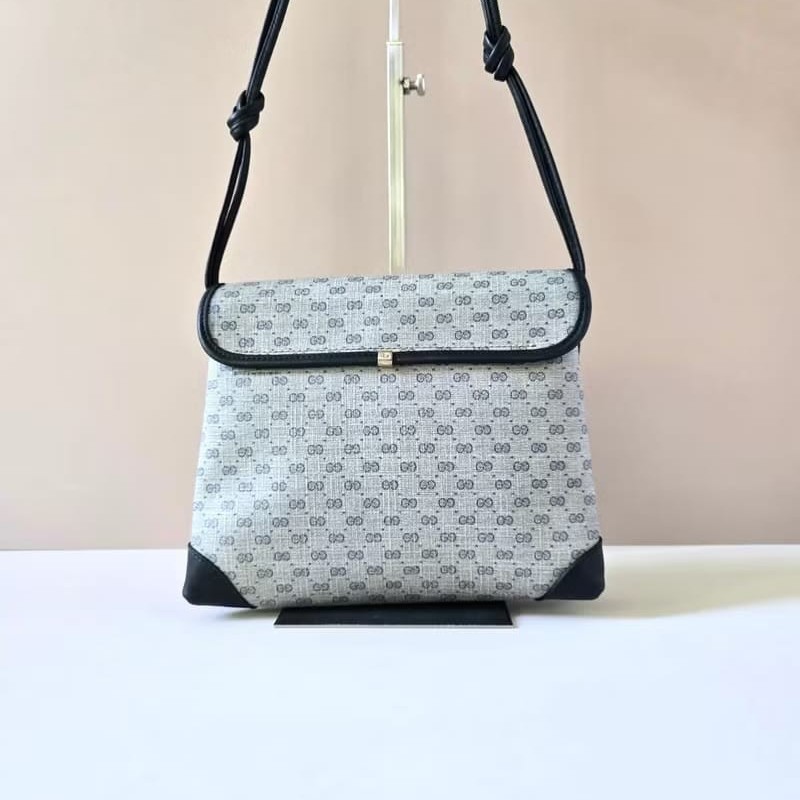 【LA LUNE】稀有中古包 Gucci藍黑色老花小包 側背包 斜背包 單肩包 古董-1