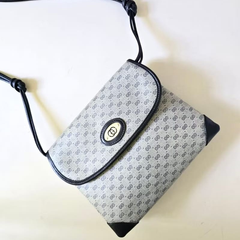 【LA LUNE】稀有中古包 Gucci藍黑色老花小包 側背包 斜背包 單肩包 古董-4