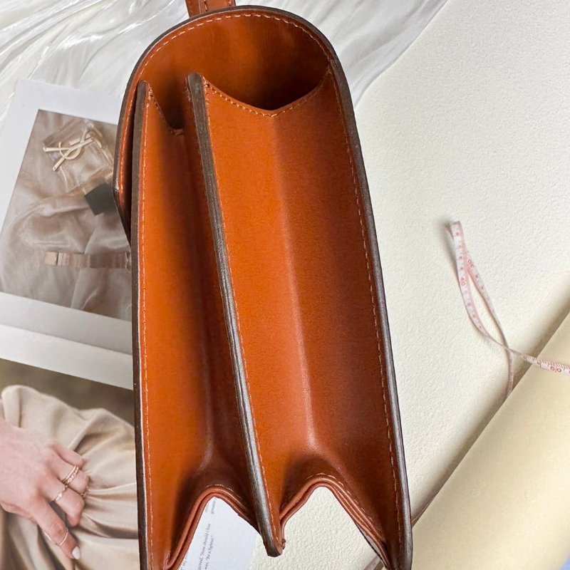 LV EPI 水波紋 手提包棕色 郵差包-4