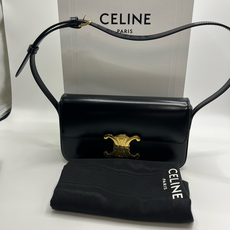 CELINE TRIOMPHE SHOULDER BAG IN SHINY CALFSKIN BLACK-0