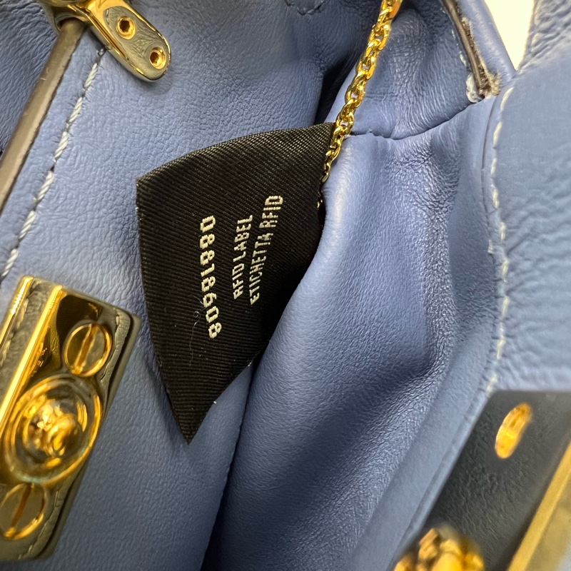 FENDI NANO PEEKABOO-8