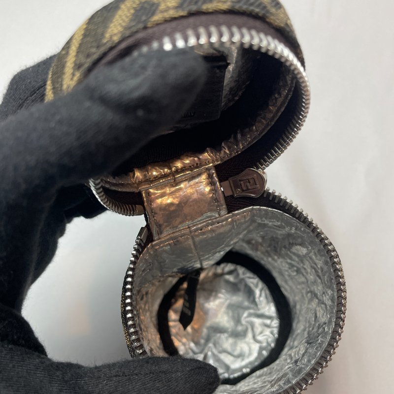 現貨 FENDI FF圓筒小包吊飾-7