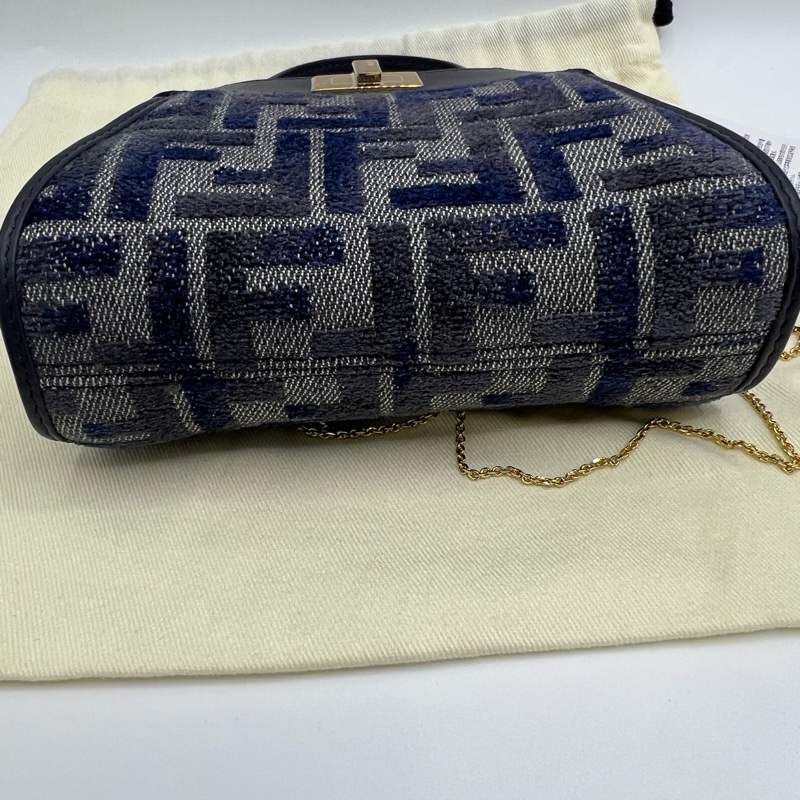 FENDI NANO PEEKABOO-2