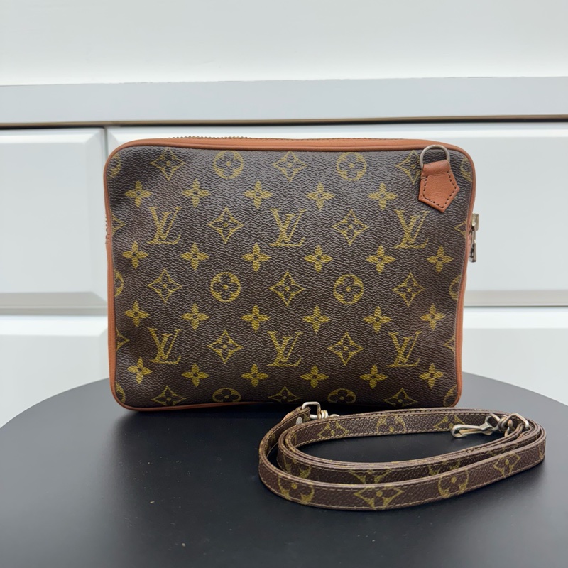 Louis Vuitton 紅皮老花方形斜背包-4