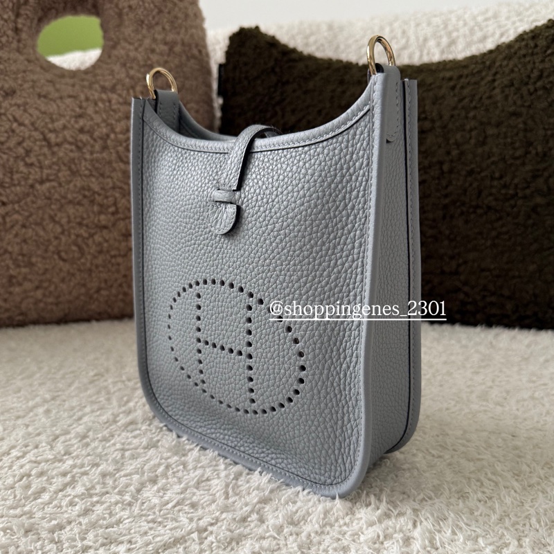 愛馬仕 Hermes 全新品mini evelyne P0木偶灰 淡金釦 2025最新色-1