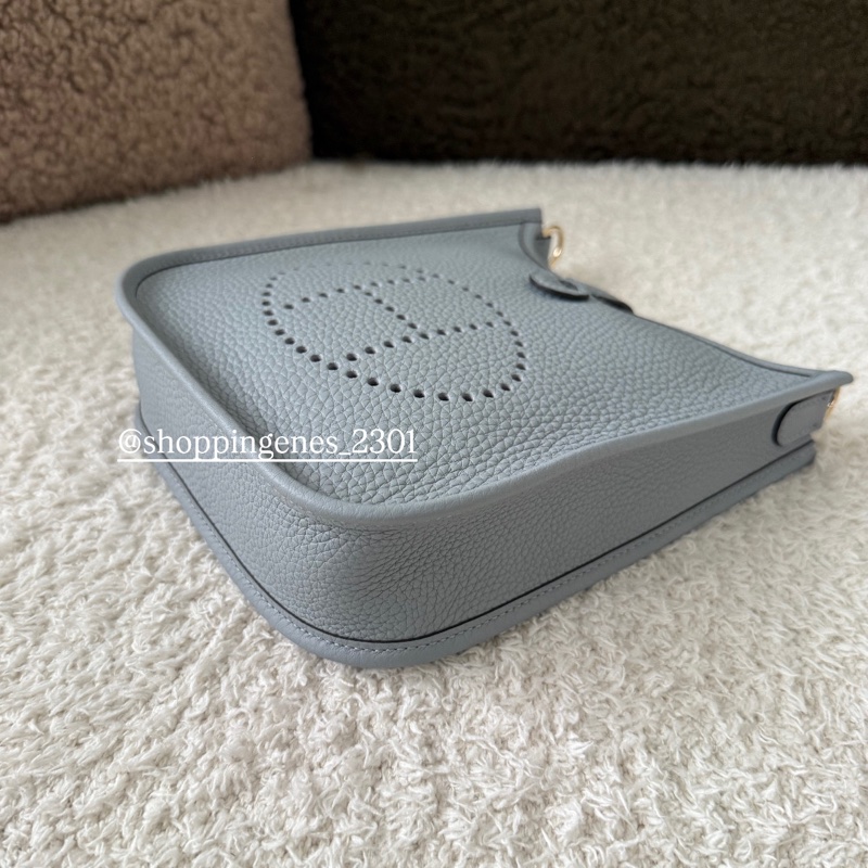 愛馬仕 Hermes 全新品mini evelyne P0木偶灰 淡金釦 2025最新色-4