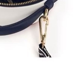 FILA-小圓斜背包-丈青色-9