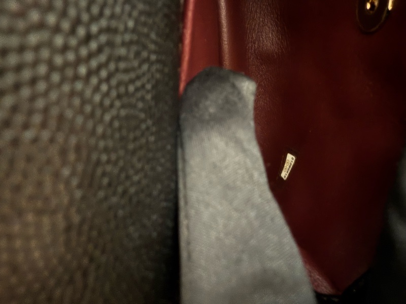 近新CHANEL黑色荔枝皮淡金釦coco Handle 24cm小號~A92990-10