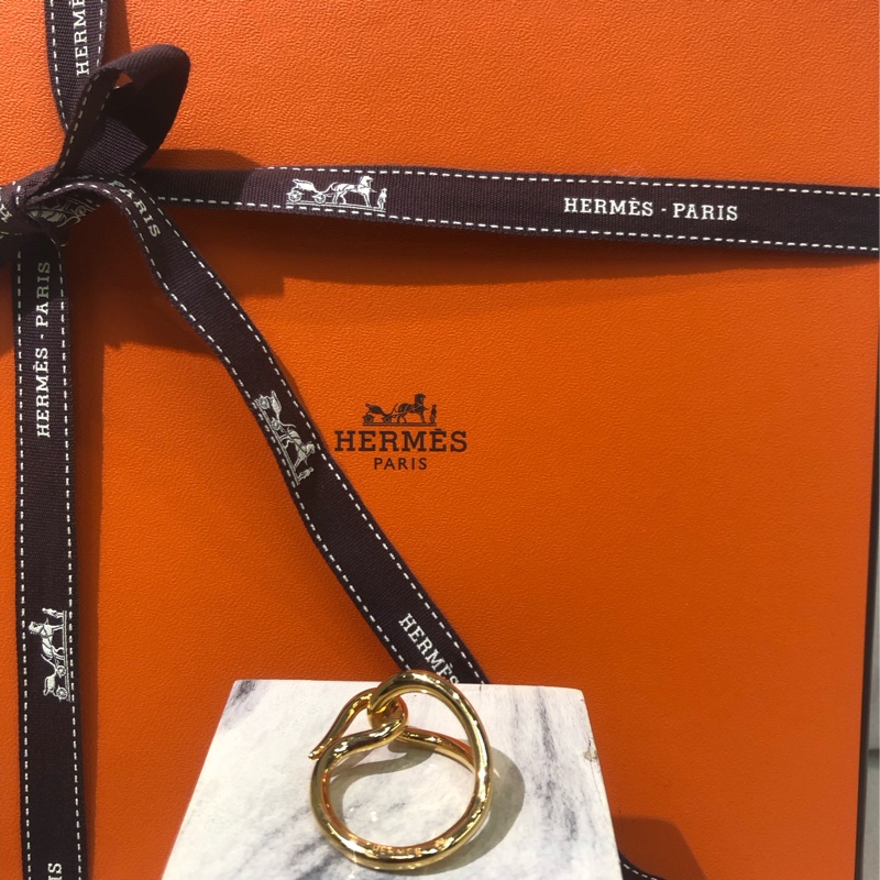 HERMÉS愛馬士金色單勾絲巾扣 XB238-6