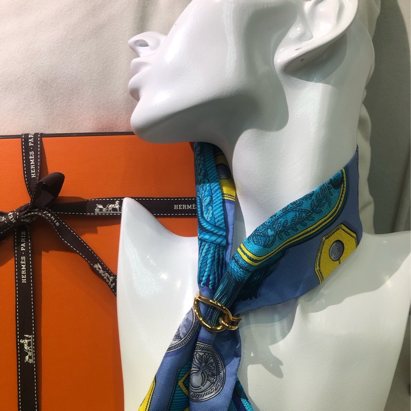 HERMÉS愛馬士金色單勾絲巾扣 XB238-9