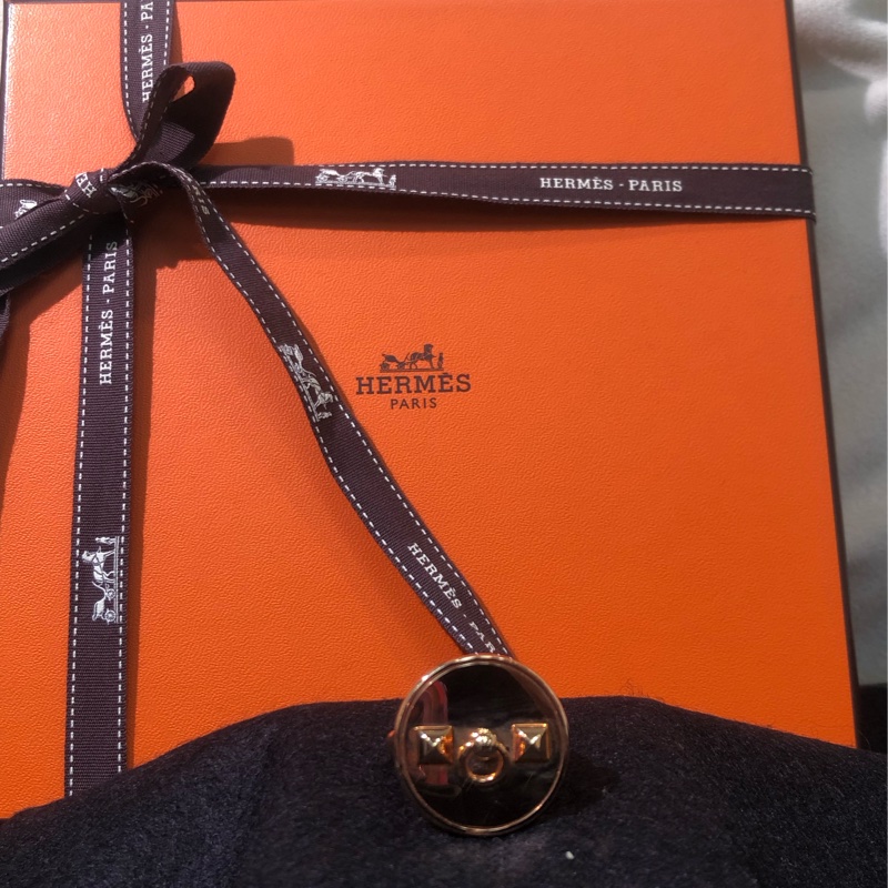 HERMÉS玫瑰金色 圓圈窩釘絲巾扣XB438-1