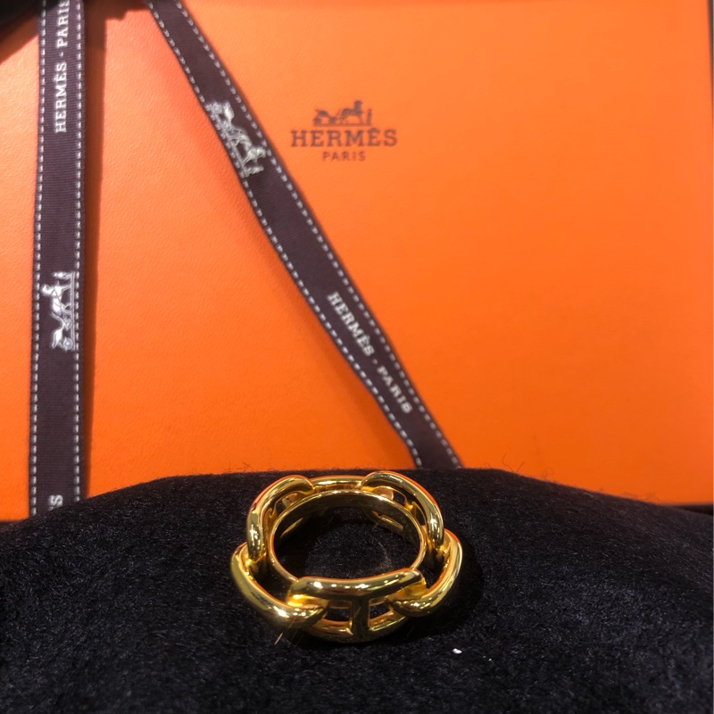HERMÉS 金色三豬鼻絲巾扣 XB291-1