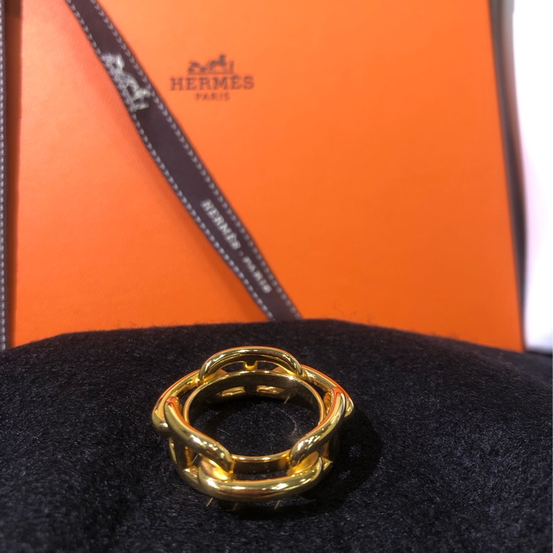 HERMÉS 金色三豬鼻絲巾扣 XB291-6